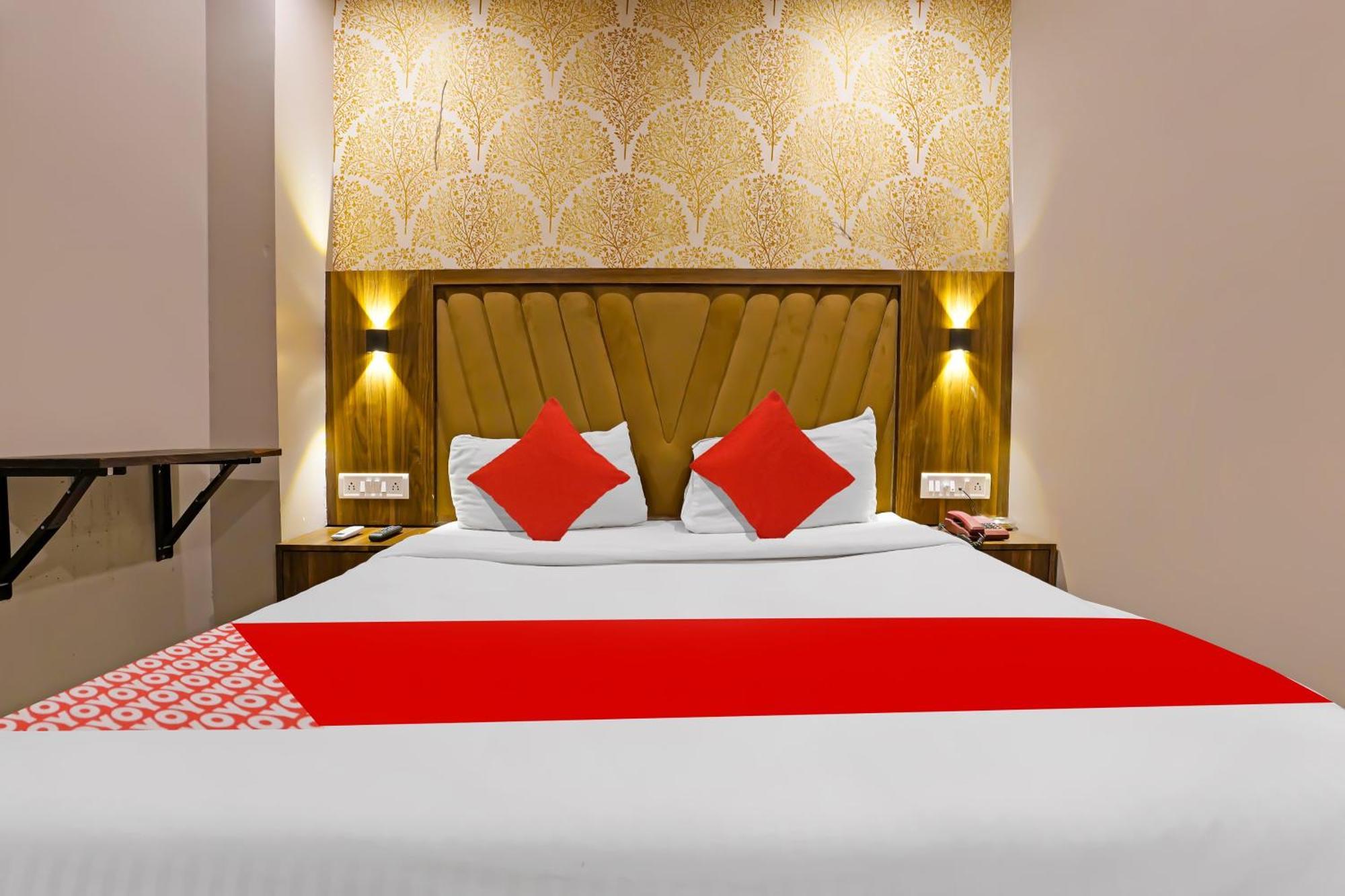 Super Hotel O Homestay Andheri East Mumbai  Buitenkant foto
